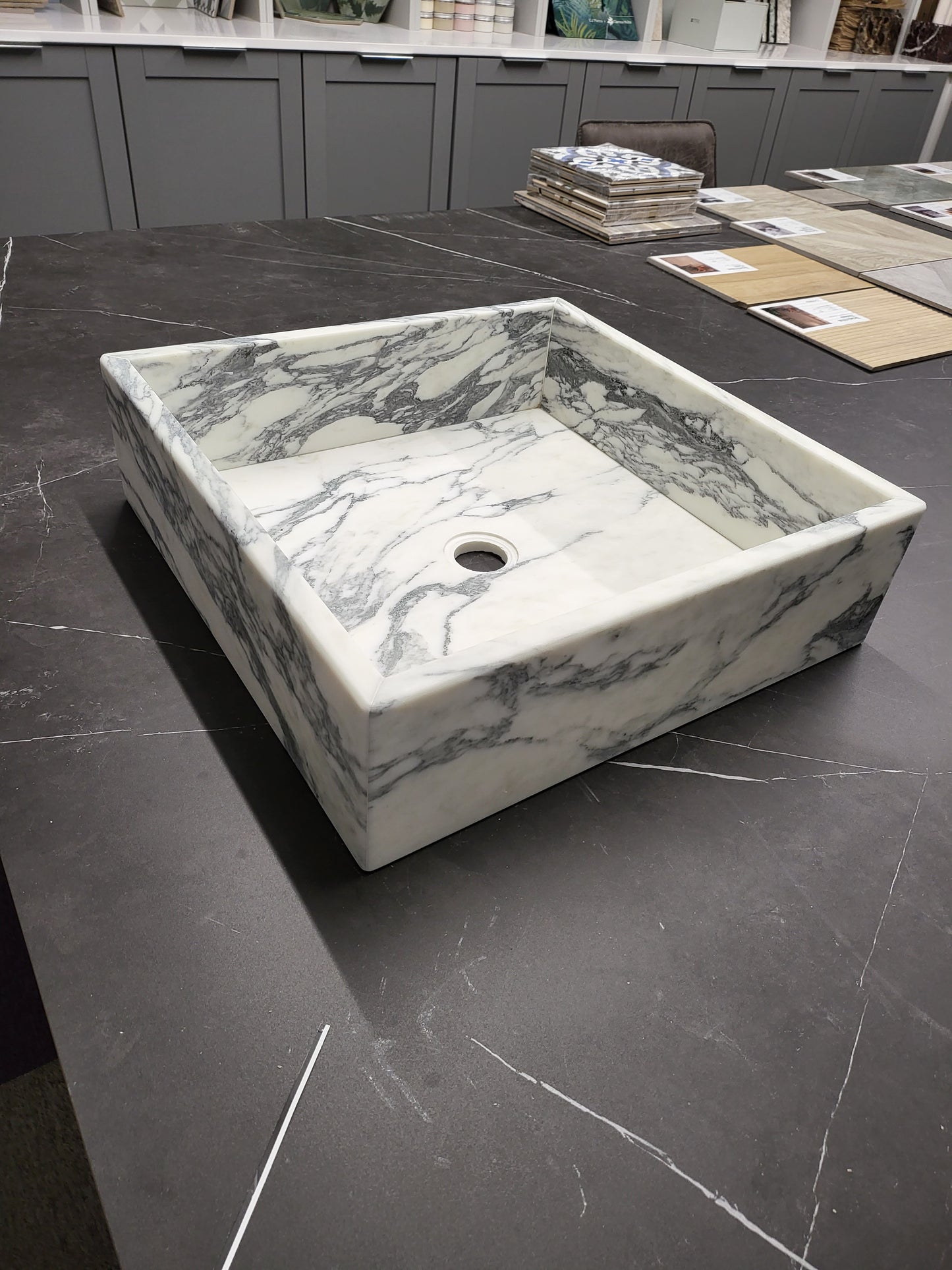 Arabescatto Marble Honed sit on basin