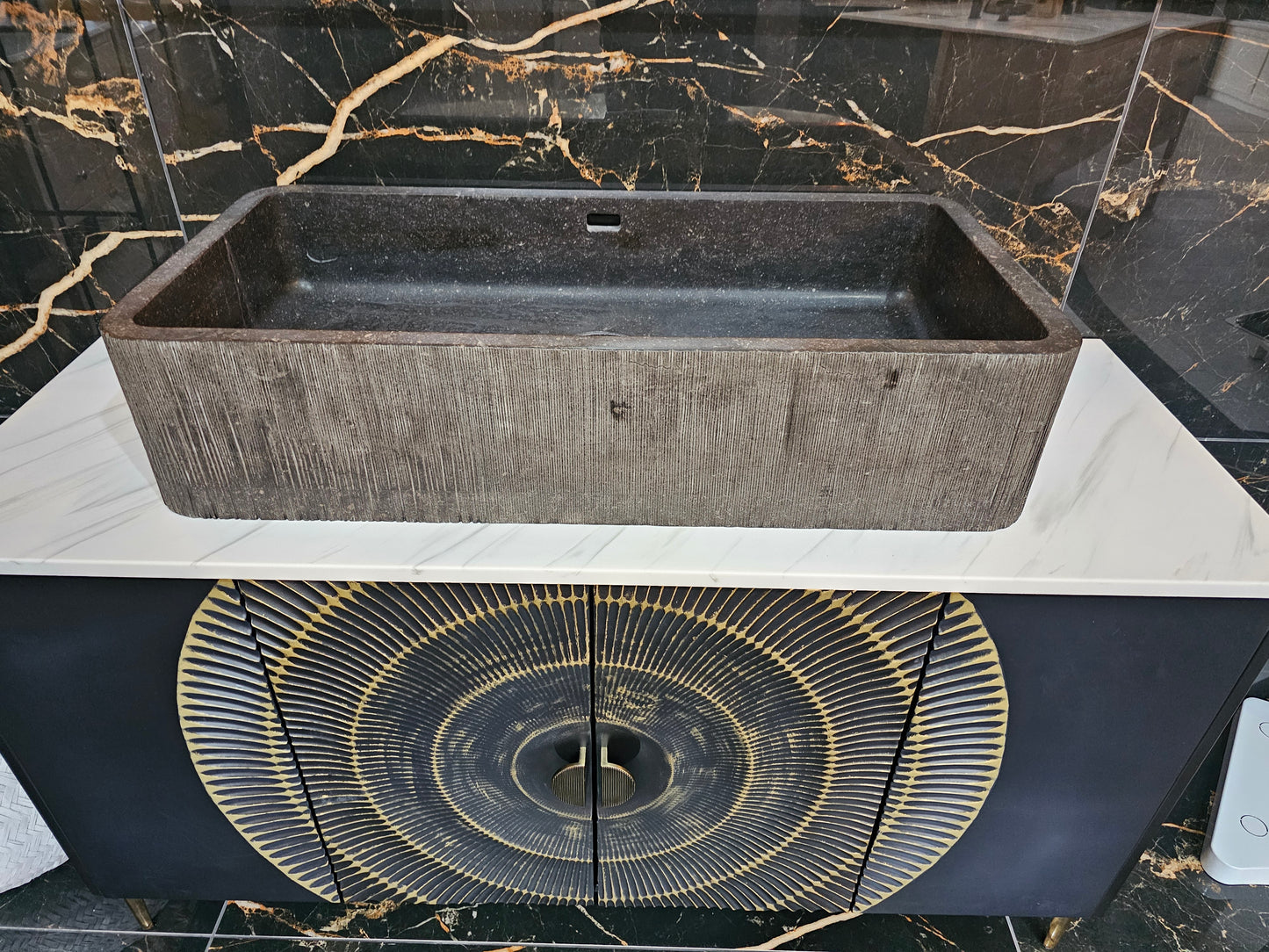 Belgian Fossil Butler Sink