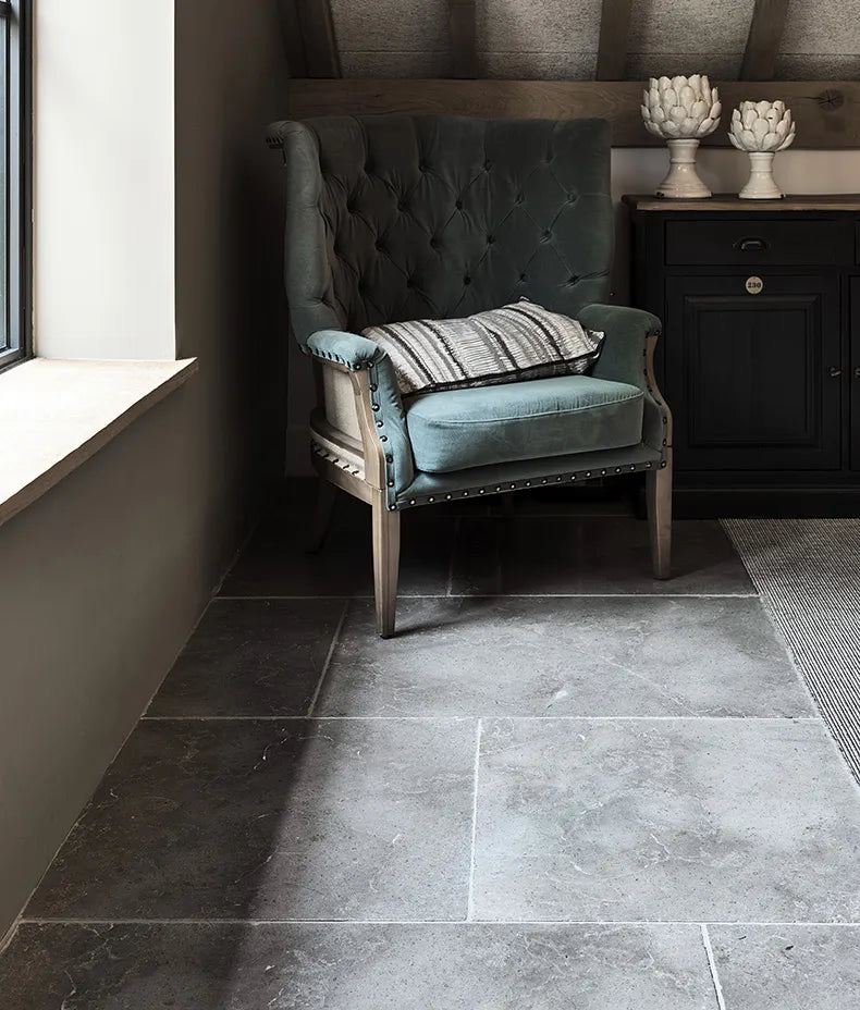 Lucca Limestone Tumbled